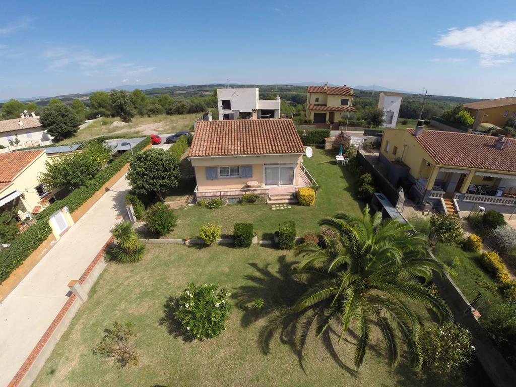 Vila Casa Les Roques Báscara Pokoj fotografie
